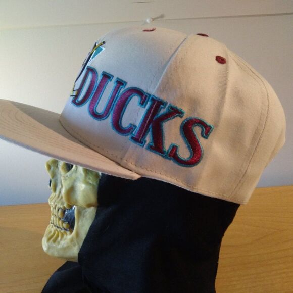 Deadstock Vintage Sports Specialties Anaheim Mighty Ducks Snap Back Hat - Picture 4 of 10